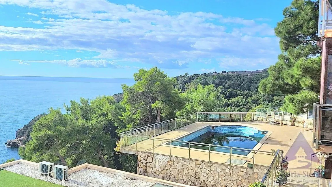 Sale, two bedroom apartment, 120m², Komoševina, Budva