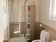 Izdavanje, kuća, 170m², Stari Aerodrom, Podgorica - image 9