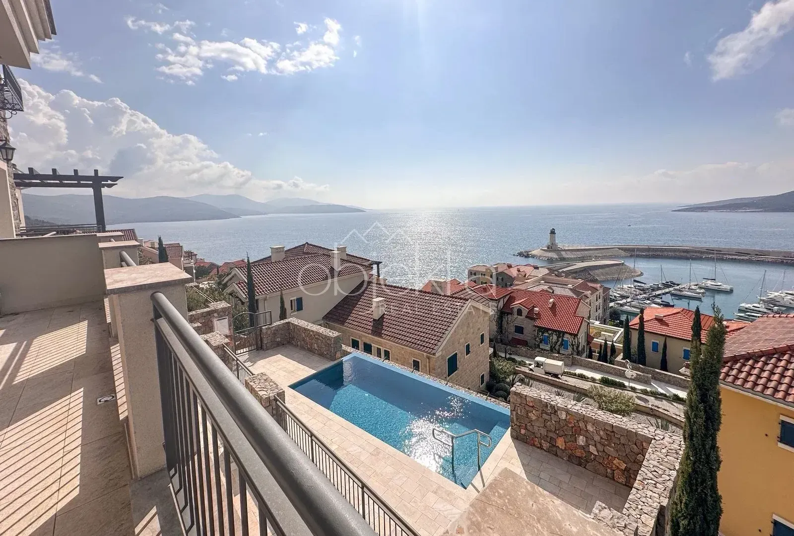 Prodaja, stan, 114m², Tivat, Crna Gora