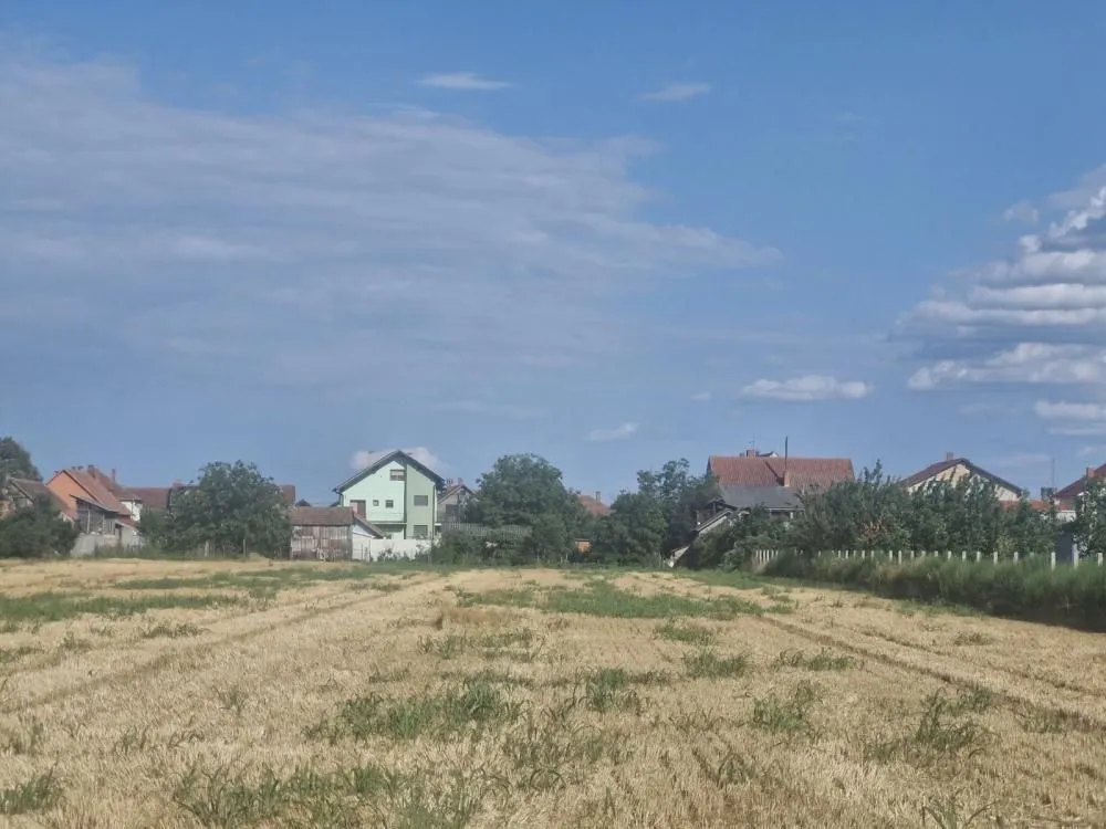 Prodaja, plac, 4100m², Batajnica, Beograd
