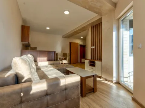 Sale, two bedroom apartment, 35m², Zlatibor, Srbija - image 2