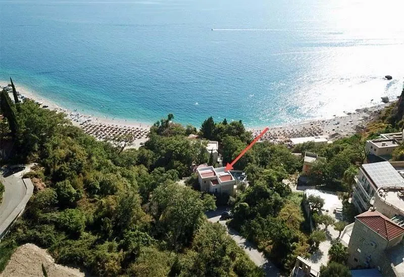 Sale, house, 400m², Perazića do, Budva
