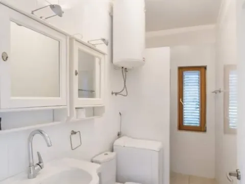 Prodaja, kuća, 230m², Bigova, Kotor - image 16