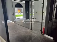 Izdavanje, poslovni prostor, 228m², Novi Beograd Blok 65, Novi Beograd Sve Podlokacije - image 4