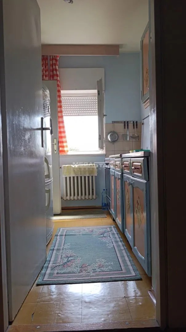 Prodaja, trosoban stan, 85m², Novi Beograd Blok 71, Novi Beograd Sve Podlokacije