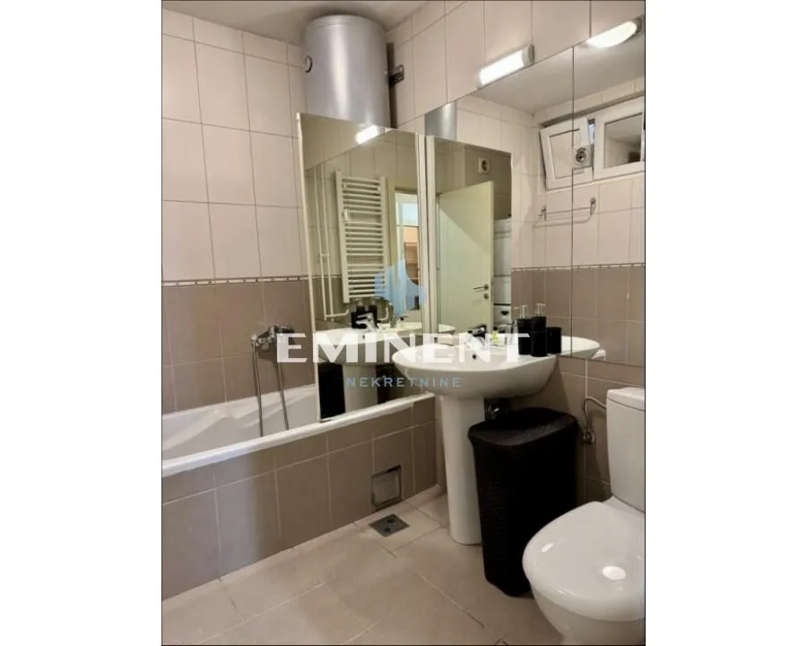 Rent, three bedroom apartment, 87m², Novi Beograd Blok 64, Novi Beograd Sve Podlokacije