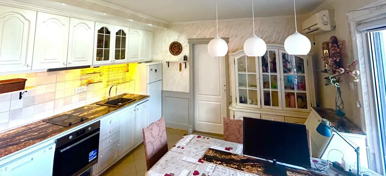 Rent, three bedroom apartment, 85m², Babin Do, Budva