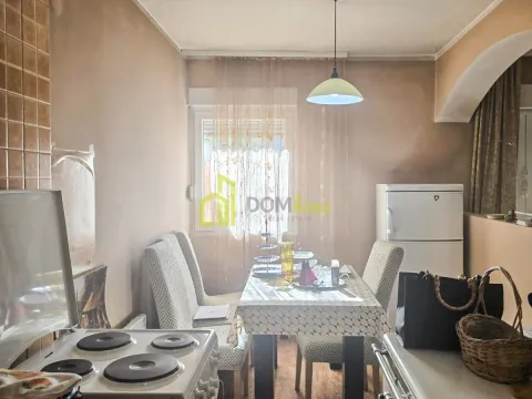 Prodaja, dvosoban stan, 75m², Stari Aerodrom, Podgorica - image 4