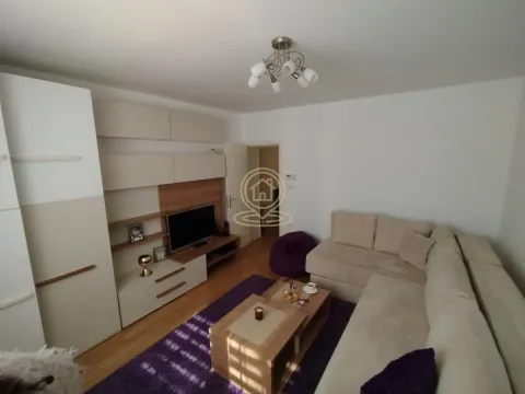 Rent, three bedroom apartment, 70m², Vračar Sve Podlokacije, Beograd - image 4