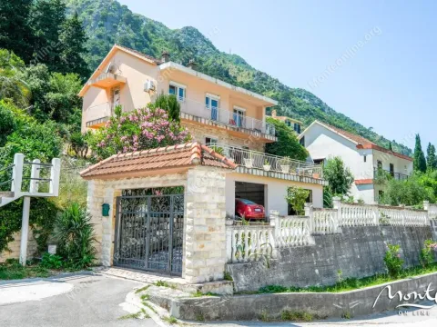 Sale, house, 172m², Muo, Kotor - image 3