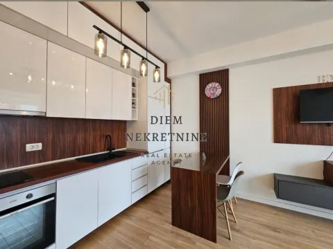 Rent, one bedroom apartment, 40m², Centar, Bar - image 6