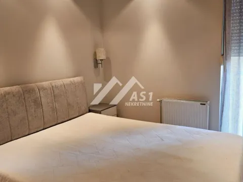 Izdavanje, trosoban stan, 70m², Grbavica, Novi Sad Sve Podlokacije - image 16