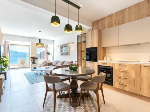 Sale, two bedroom apartment, 67m², Opatovo, Tivat - image 8