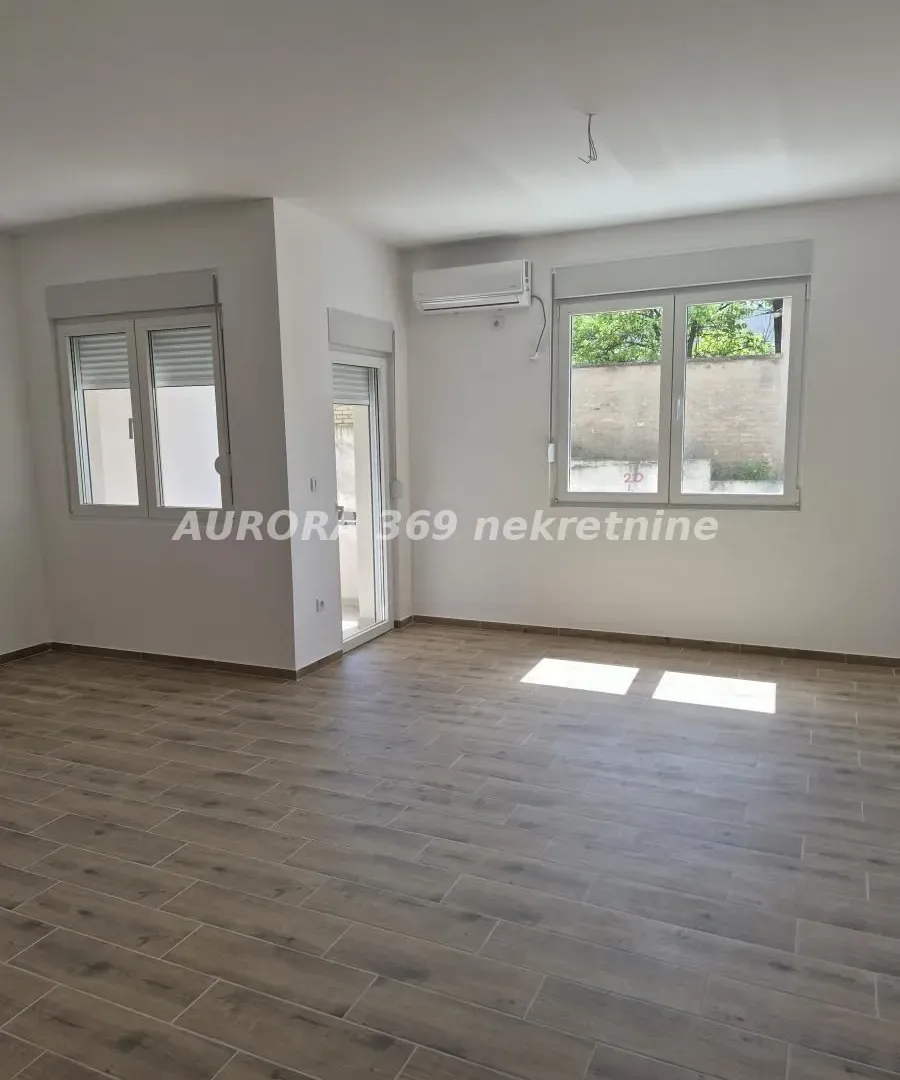 Prodaja, jednosoban stan, 48m², Ruma, Srbija