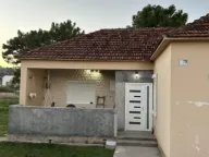 Izdavanje, kuća, 85m², Zagorič, Podgorica - image 2