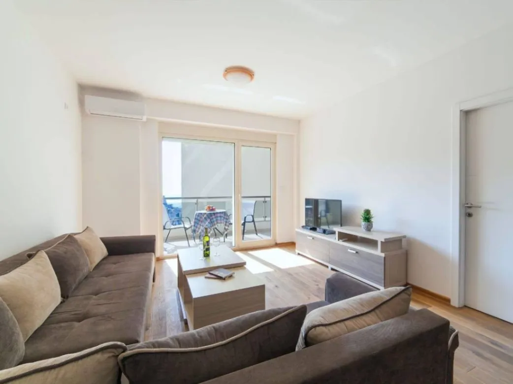 Sale, two bedroom apartment, 67m², Rafailovići, Budva