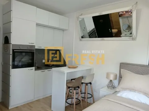 Prodaja, garsonjera, 27m², Ulcinj, Crna Gora - image 4