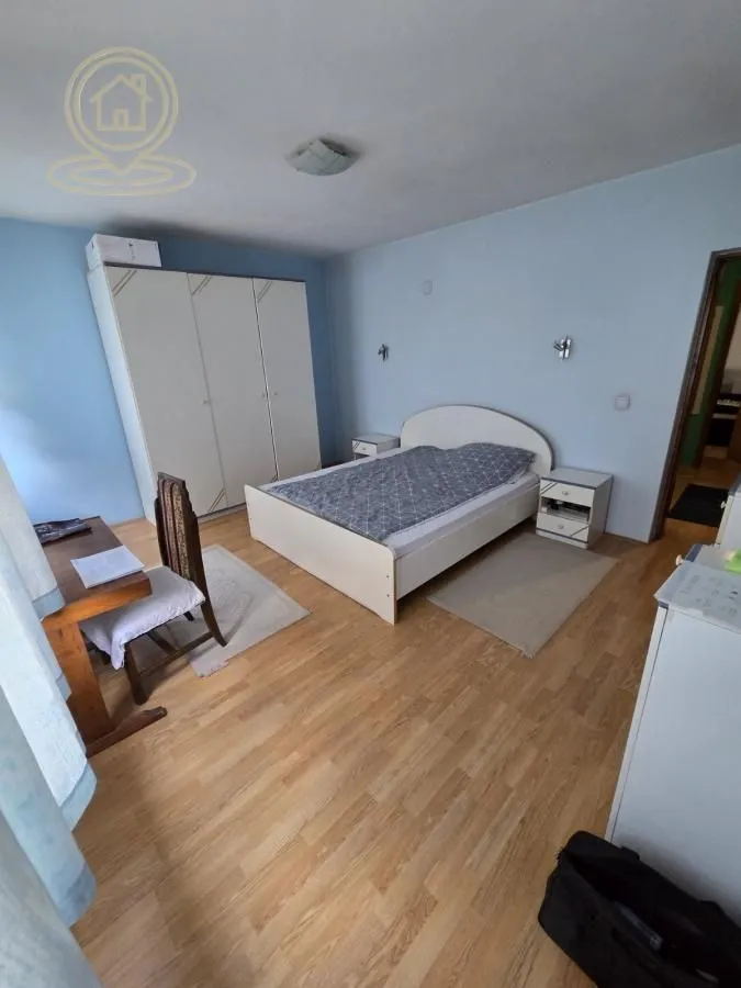 Prodaja, kuća, 312m², Palilula, Niš