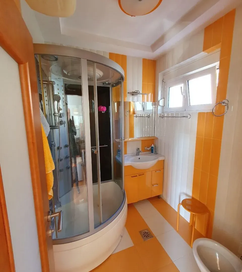 Daily-rent, studio apartment, 33m², Donja Lastva, Tivat