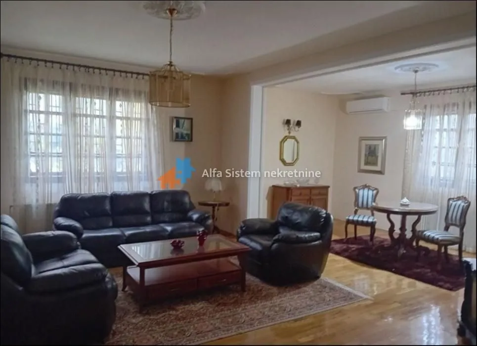 Izdavanje, kuća, 330m², Savski Venac, Beograd