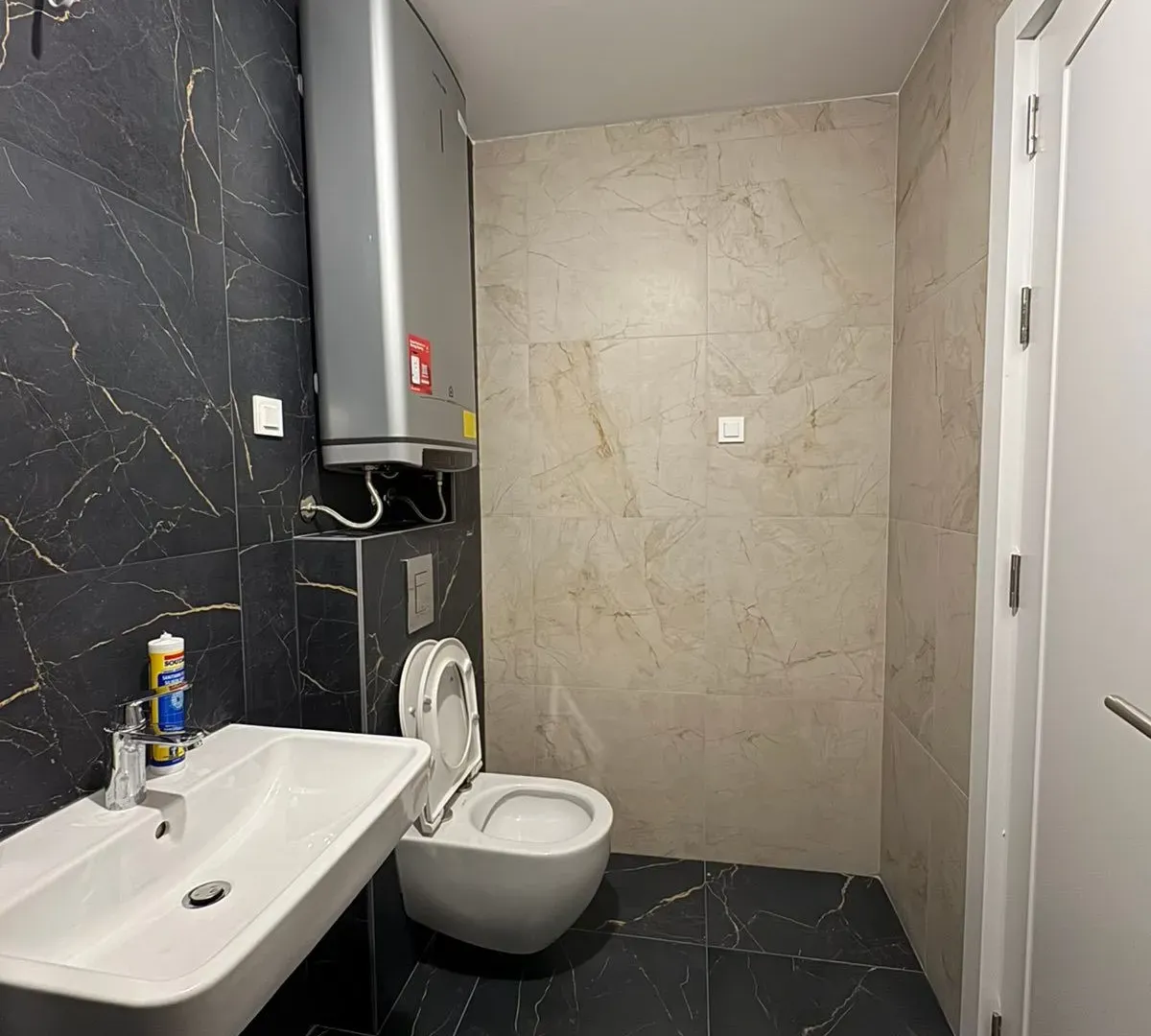 Izdavanje, stan, 64m², Tološka šuma, Podgorica