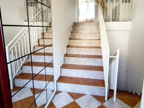Rent, four bedroom apartment, 100m², Senjak, Beograd - image 12