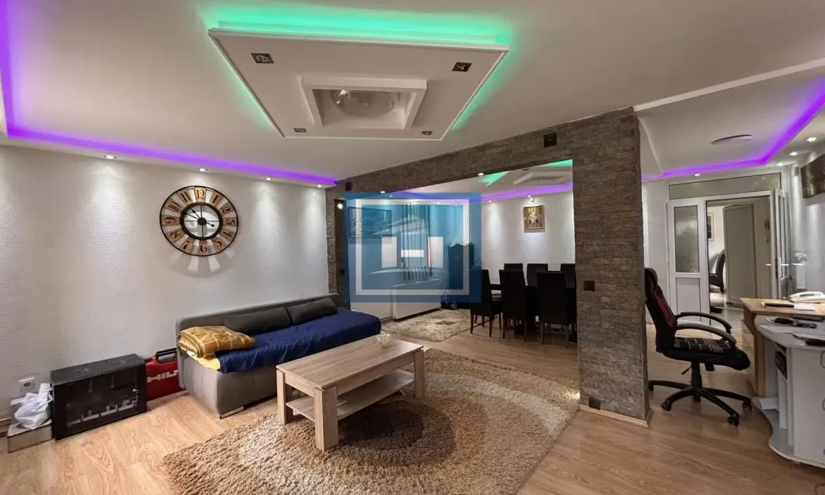 Sale, house, 181m², Kajsijar, Jagodina