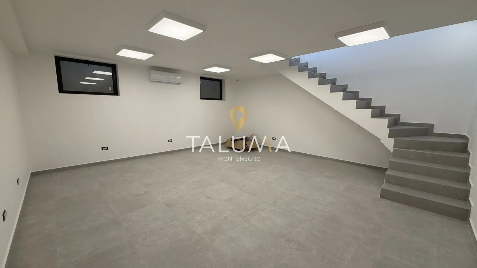 Rent, office space, 95m², City Kvart, Podgorica