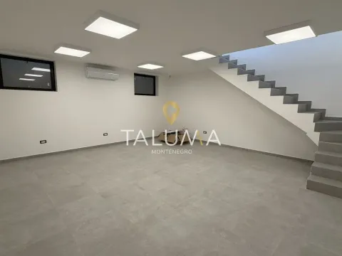Rent, office space, 95m², City Kvart, Podgorica - image 4