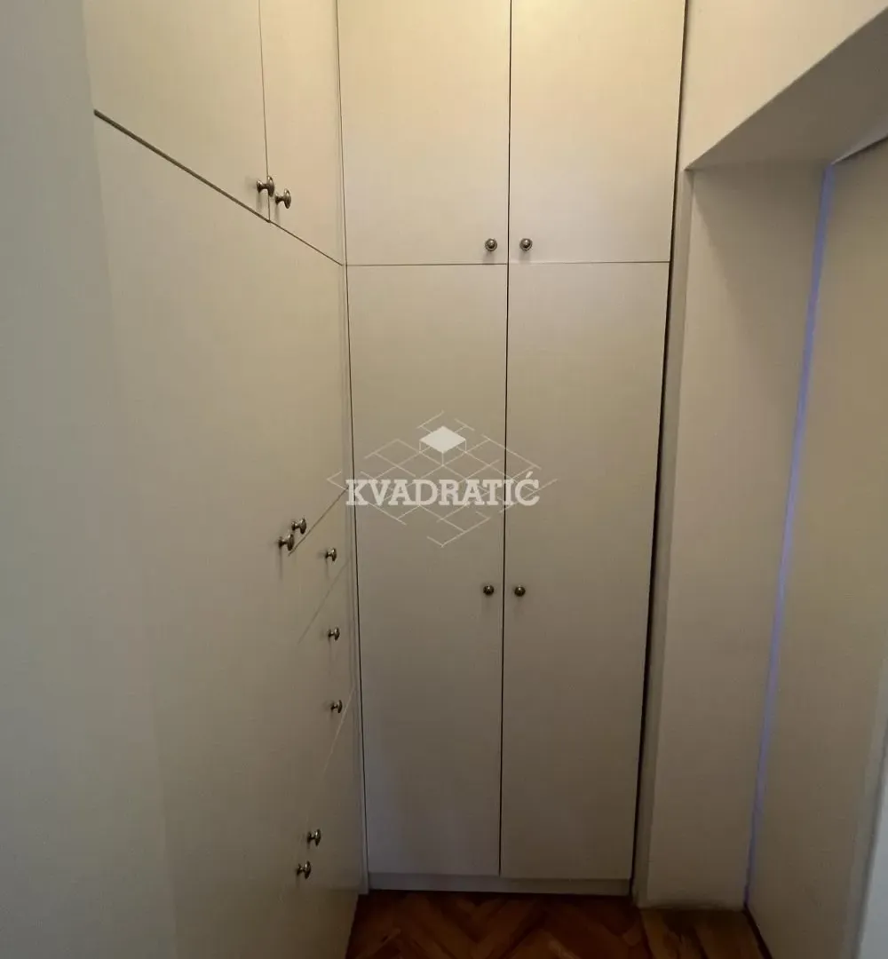 Prodaja, stan, 150m², Voždovac Sve Podlokacije, Beograd