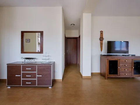 Sale, two bedroom apartment, 88m², Budva, Crna Gora - image 5