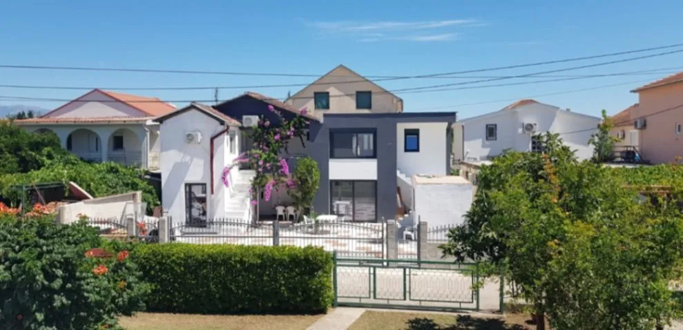 Prodaja, kuća, 240m², Donji Štoj, Ulcinj