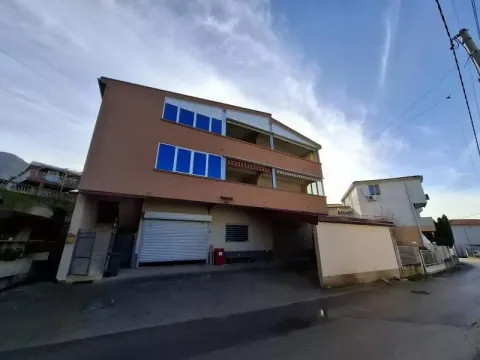 Prodaja, kuća, 497m², Bar, Crna Gora