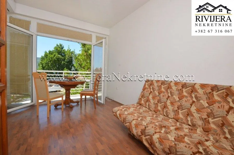 Prodaja, dvosoban stan, 54m², Đenovići, Herceg Novi
