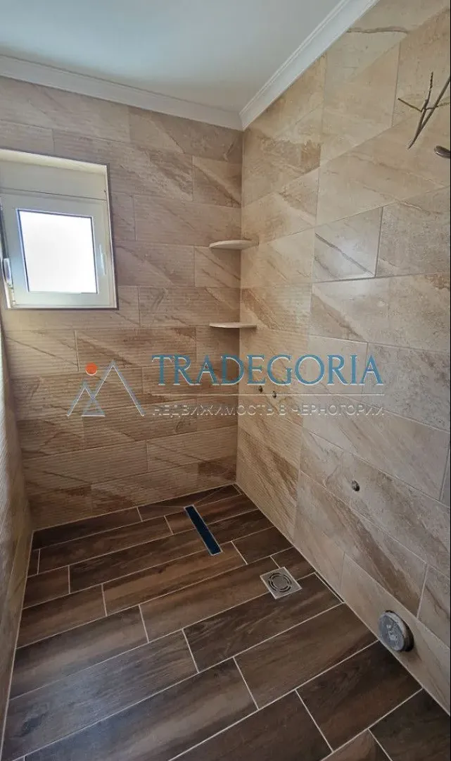 Prodaja, kuća, 150m², Dobra Voda, Bar