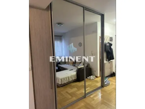 Rent, two bedroom apartment, 50m², Zvezdara Sve Podlokacije, Beograd - image 4