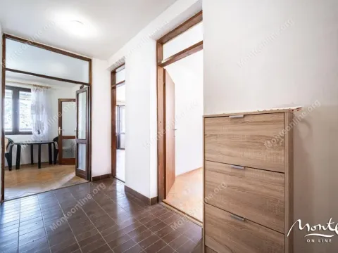 Prodaja, dvosoban stan, 64m², Risan, Kotor - image 19