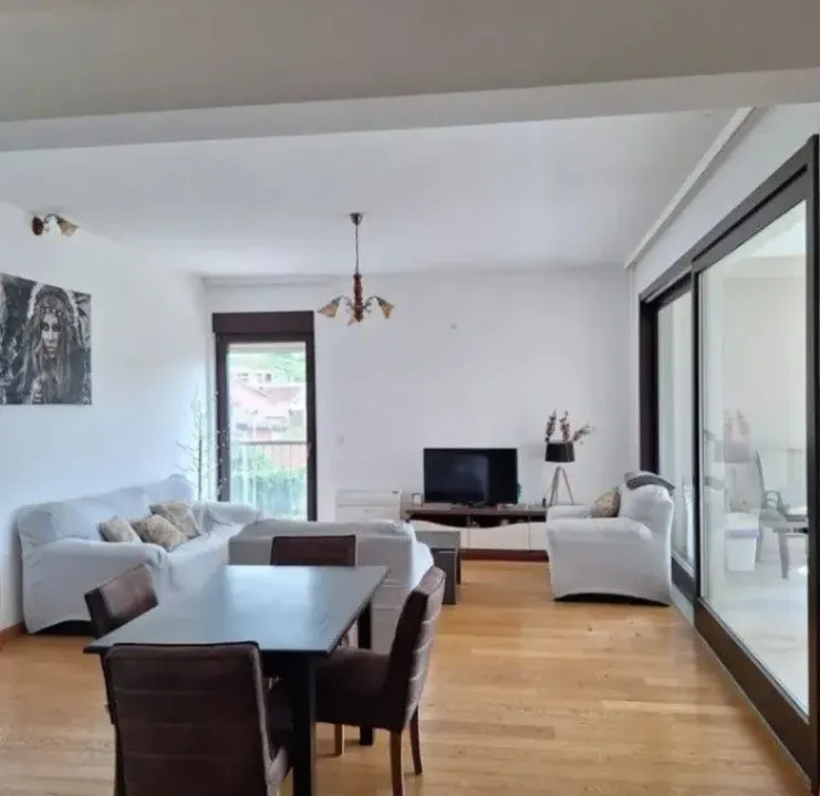 Rent, two bedroom apartment, 80m², Seljanovo, Tivat