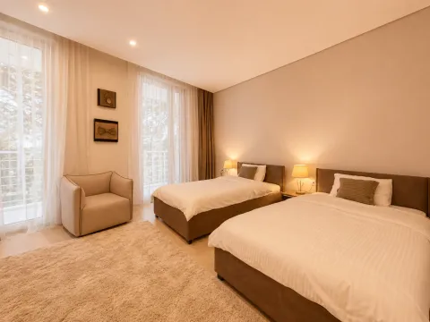 Izdavanje, dvosoban stan, 180m², Dukley Gardens, Budva - image 8