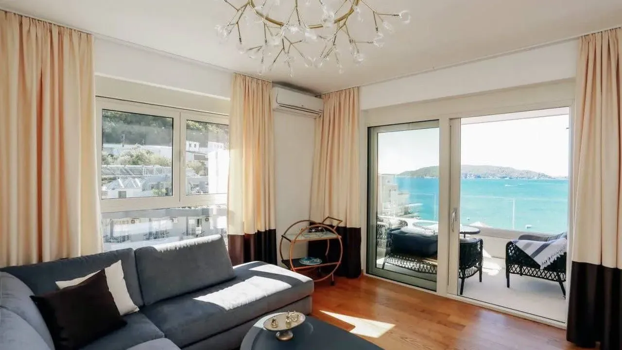 Prodaja, trosoban stan, 120m², Budva, Crna Gora