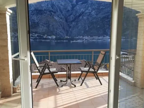 Prodaja, dvosoban stan, 73m², Muo, Kotor - image 4