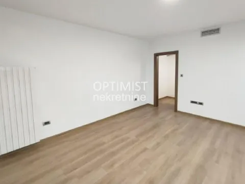 Prodaja, dvosoban stan, 70m², Filmski Grad, Beograd - image 3