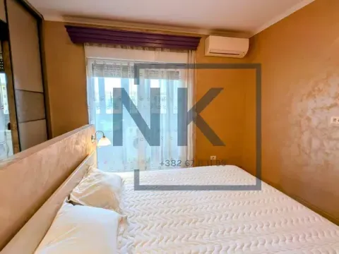 Rent, two bedroom apartment, 88m², City Kvart, Podgorica - image 12