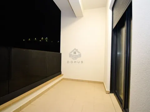Rent, two bedroom apartment, 55m², City Kvart, Podgorica - image 9