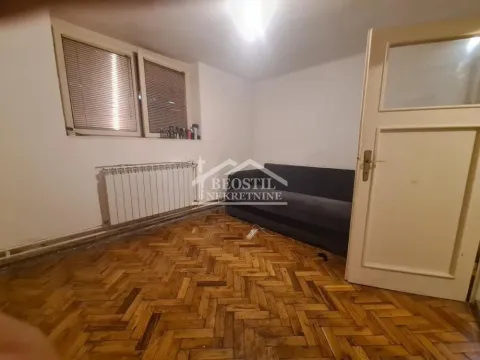 Sale, three bedroom apartment, 67m², Stari Grad, Beograd - image 2