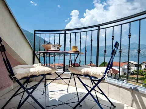 Prodaja, trosoban stan, 100m², Dobrota, Kotor - image 6