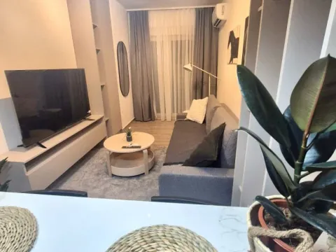 Prodaja, stan, 25m², Tivat, Crna Gora - image 3