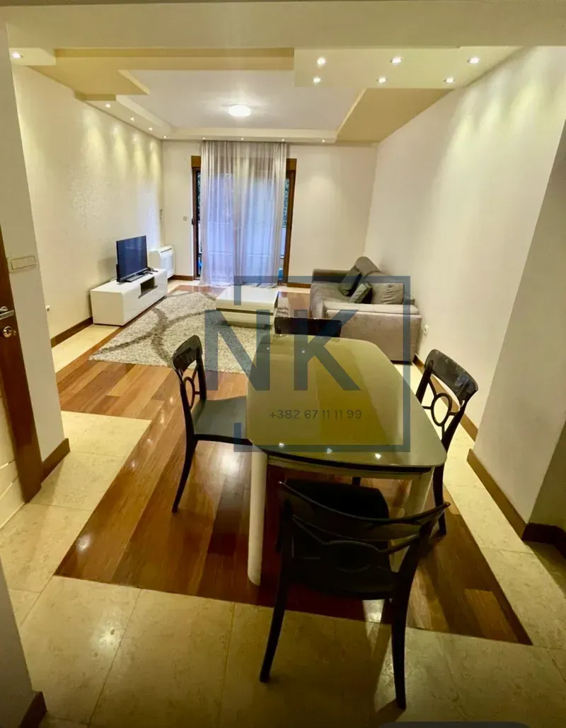 Izdavanje, jednosoban stan, 58m², Centar, Podgorica