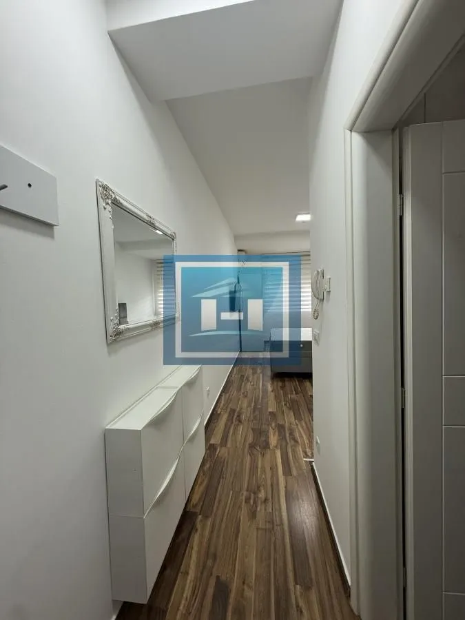 Izdavanje, garsonjera, 23m², Centar, Jagodina