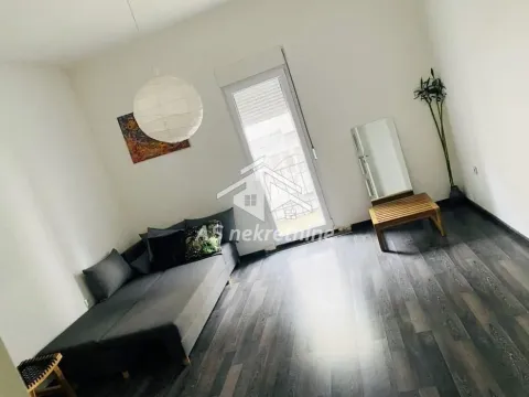Rent, four bedroom apartment, 120m², Stari Grad, Beograd - image 14
